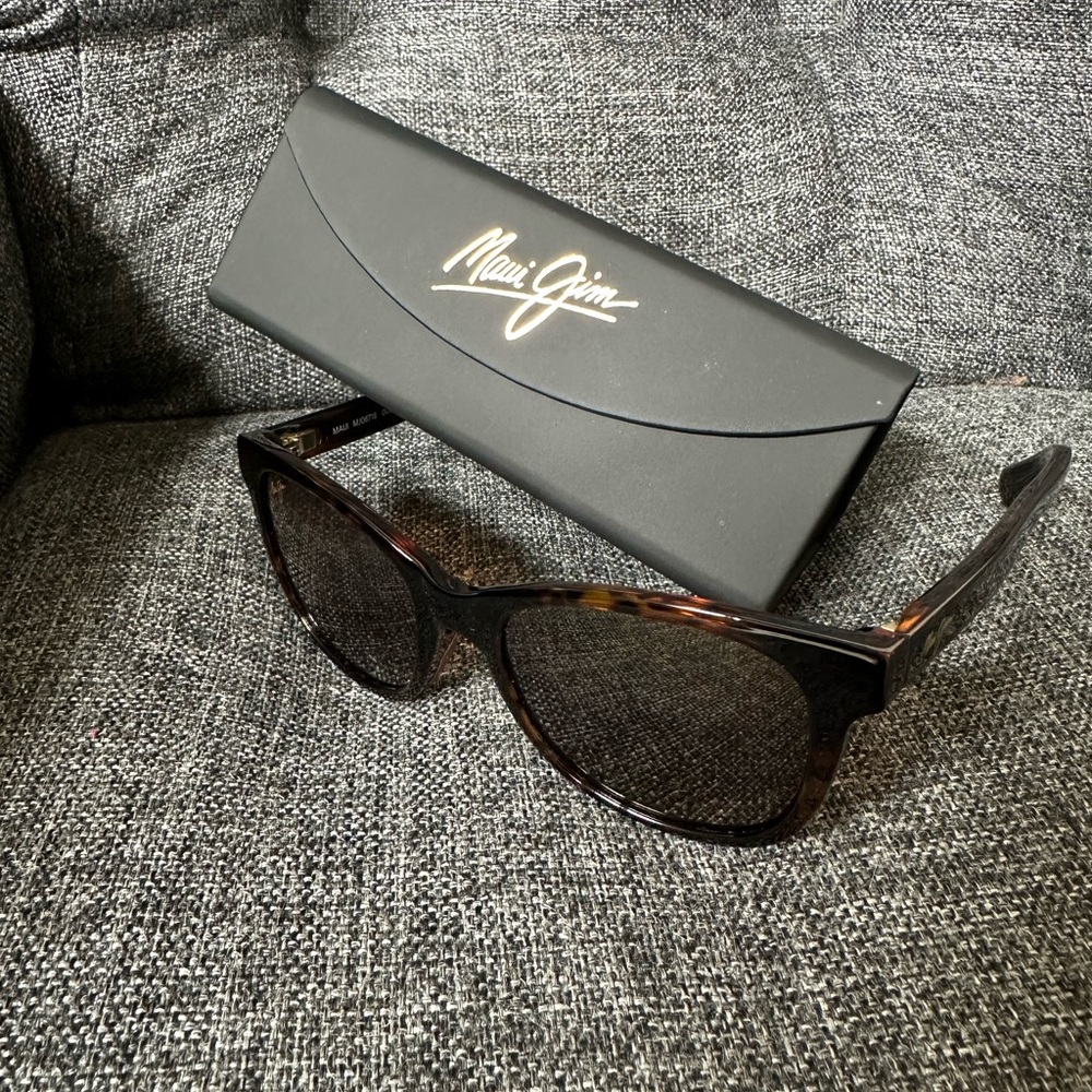 Maui Jim Tortoise Shell Sunglasses with Brown Lenses